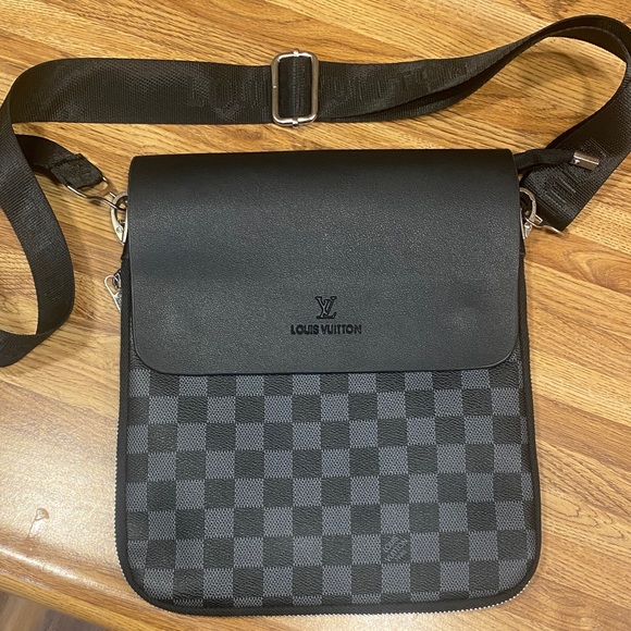 Louis Vuitton Black and Gray Checkered Messenger Bag - Picture 1 of 1